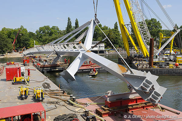 Liège - passerelle sur la Meuse